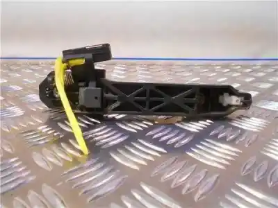 Автозапчасти б/у задняя левая наружная ручка за toyota prius (nhw20) 1nz-fxe ссылки oem iam   