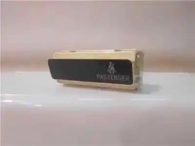 Pezzo di ricambio per auto di seconda mano comando multifunzione per toyota prius (nhw20) 1nz-fxe riferimenti oem iam 8400000000  