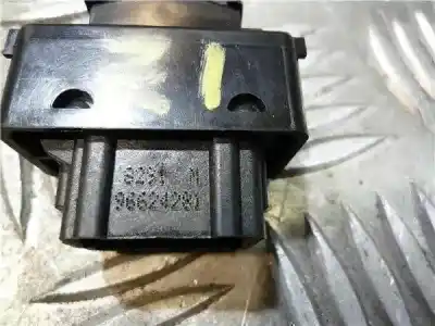 Автозапчасти б/у выключатель левого переднего окна за citroen berlingo 9ht ссылки oem iam 96624281  