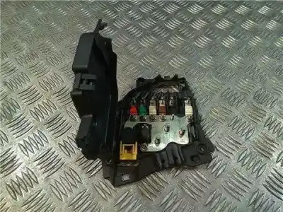Second-hand car spare part fuse box unit for citroen c3 1.4 hdi cool oem iam references 9801147680  
