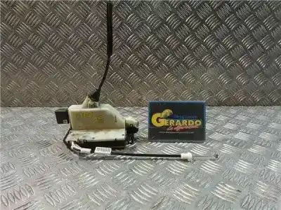 Peça sobressalente para automóvel em segunda mão Fechadura Da Porta Traseira Esquerda por PEUGEOT 208 1.2 12V VTi Referências OEM IAM 9812501280  