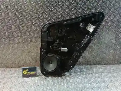 Pièce détachée automobile d'occasion LÉVE GLACE ARRIÈRE DROIT pour MERCEDES CLASE GLA  Références OEM IAM A1567330214  