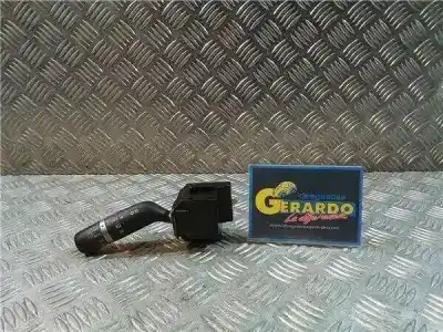 Peça sobressalente para automóvel em segunda mão comutador de luzes por mazda 5 1.6 cd d referências oem iam 17d684