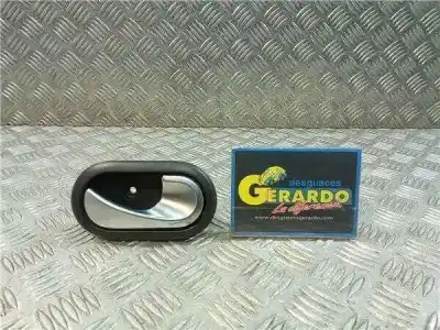 Second-hand car spare part Interior Right Front Handle for DACIA DOKKER 1.5 BLUE dCi Diesel FAP CAT OEM IAM references 8200733847  