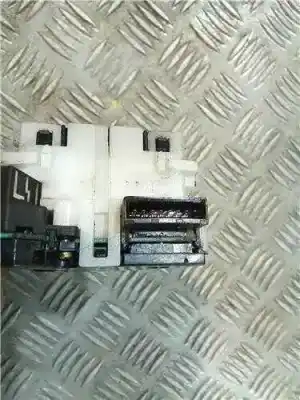 Peça sobressalente para automóvel em segunda mão comutador de limpa vidros por nissan note (e11e) 1.6 16v cat referências oem iam   