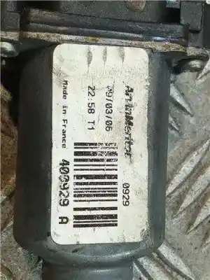Pezzo di ricambio per auto di seconda mano alzacristalli posteriore destro per nissan note (e11e) 1.6 16v cat riferimenti oem iam 400929a  