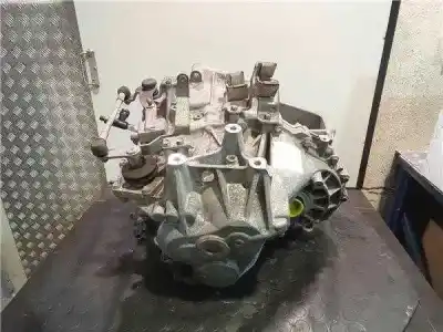 Автозапчастина б/у коробка передач для dodge caliber (pm) byl посилання на oem iam a7817577  