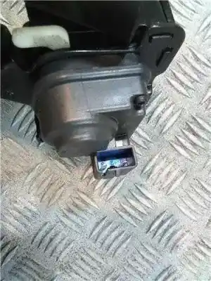 Автозапчастина б/у замок багажника / ворот для dodge caliber (pm) byl посилання на oem iam   
