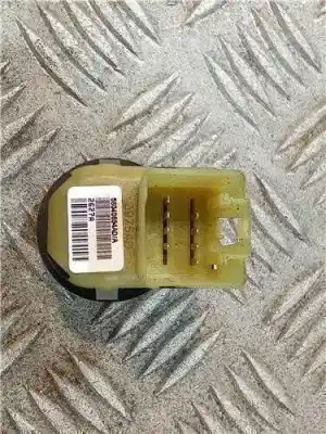 Second-hand car spare part rearview side mirror switch for dodge caliber (pm) byl oem iam references 56040694ad  