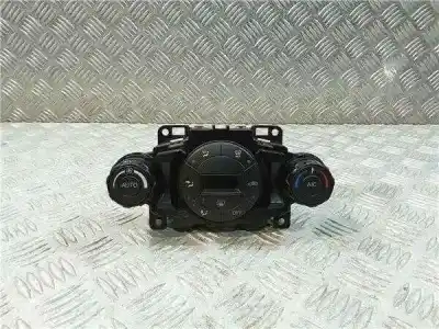 Автозапчастина б/у КЛІМАТ-КОНТРОЛЬ для FORD FIESTA (CBK)  Посилання на OEM IAM 8A6T18C612AJ  