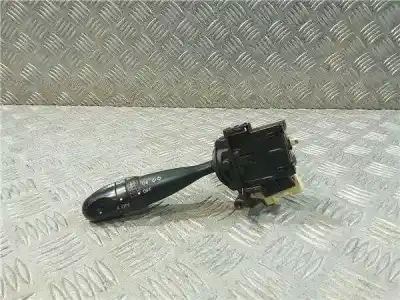 Peça sobressalente para automóvel em segunda mão comutador de luzes por toyota corolla (e12) 1.4 turbodiesel cat referências oem iam 