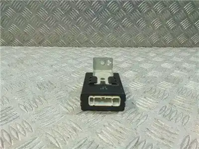 Peça sobressalente para automóvel em segunda mão módulo eletrônico por toyota corolla (e12) 1.4 turbodiesel cat referências oem iam 8865002390