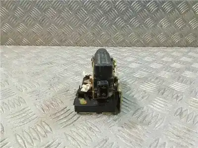 Second-hand car spare part front right door lock for dacia logan 1.6 cat oem iam references 8200213917  