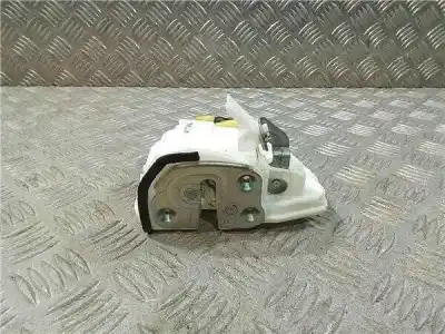 İkinci el araba yedek parçası arka sag kapi kilidi için mazda cx-3 2.0 oem iam referansları    İkinci el araba yedek parçası arka sag kapi kilidi için mazda cx-3 2.0 oem iam referansları