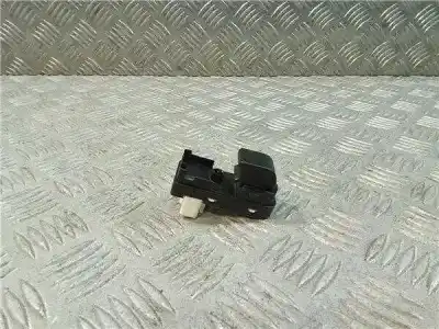 İkinci el araba yedek parçası sag ön cam anahtari için mazda cx-3 2.0 oem iam referansları d09h66370   İkinci el araba yedek parçası sag ön cam anahtari için mazda cx-3 2.0 oem iam referansları d09h66370