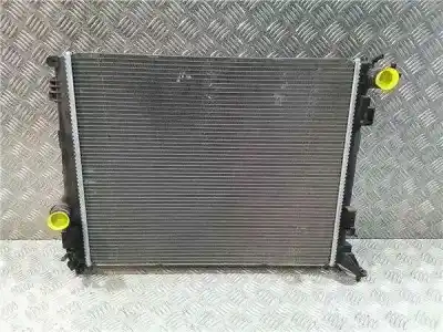 Pièce détachée automobile d'occasion Radiateur D'eau pour RENAULT SCENIC III 1.6 dCi Diesel FAP Références OEM IAM 214108607R  