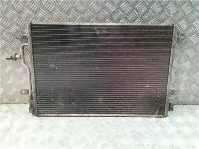 Peça sobressalente para automóvel em segunda mão condensador / radiador de sofagem / ar condicionado por audi a4 berlina (8e) 2.0 20v cat (alt) referências oem iam 8e0260401b  