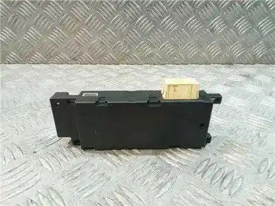 Pièce détachée automobile d'occasion système audio / radiocd pour citroen c4 berlina 1.6 16v hdi références oem iam 9666827980  
