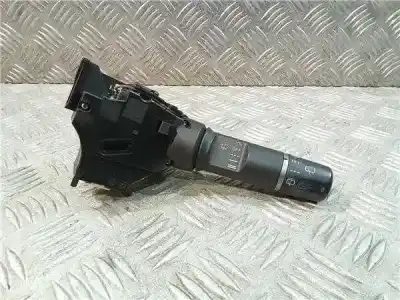 Peça sobressalente para automóvel em segunda mão Comutador De Limpa Vidros por MAZDA 2 LIM. (DE) 1.3 Active Referências OEM IAM DF7166128  