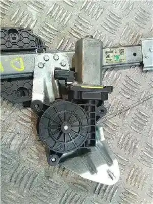 Second-hand car spare part driver left window regulator for dacia logan 1.2 16v cat oem iam references 807213282r  