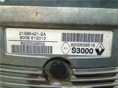 Pezzo di ricambio per auto di seconda mano centralina motore per renault scenic ii 1.6 16v riferimenti oem iam 8,20e+09  