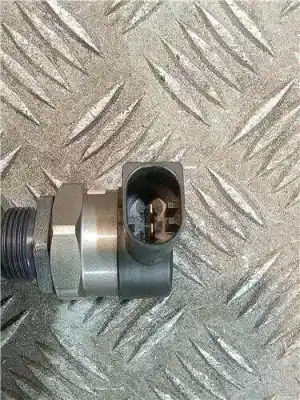 Peça sobressalente para automóvel em segunda mão sensor por bmw x3 2.0 turbodiesel referências oem iam   