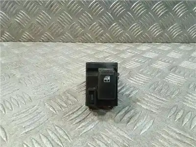 Second-hand car spare part RIGHT FRONT POWER WINDOW SWITCH for HYUNDAI COUPE (GK)  OEM IAM references 935752C100  