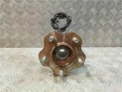 Pièce détachée automobile d'occasion moyeu de roue pour nissan qashqai+2 2.0 16v références oem iam 