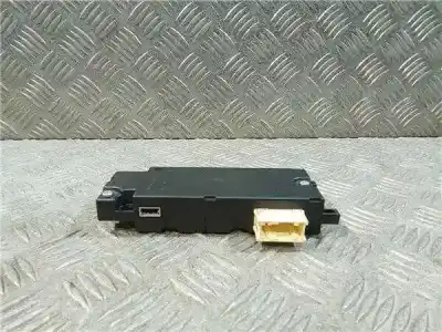 Second-hand car spare part audio system / radio cd for citroen c3 picasso 1.6 16v oem iam references 9675359580