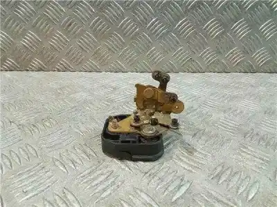 Recambio de automóvil de segunda mano de CERRADURA PUERTA DELANTERA IZQUIERDA para VOLVO SERIE 360  referencias OEM IAM   