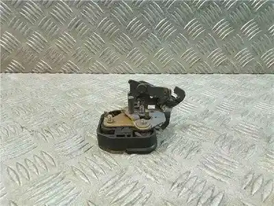 Recambio de automóvil de segunda mano de CERRADURA PUERTA TRASERA IZQUIERDA para VOLVO SERIE 360  referencias OEM IAM   