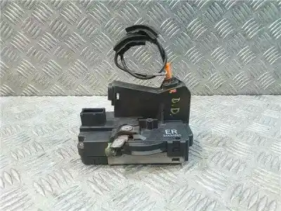 Second-hand car spare part Front Right Door Lock for OPEL CORSA C 1.2 16V CAT (Z 12 XE / LW4) OEM IAM references 24434885  