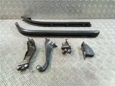 Peça sobressalente para automóvel em segunda mão suporte / guia de porta de correr por peugeot partner tepee bh02 referências oem iam 9680485980b