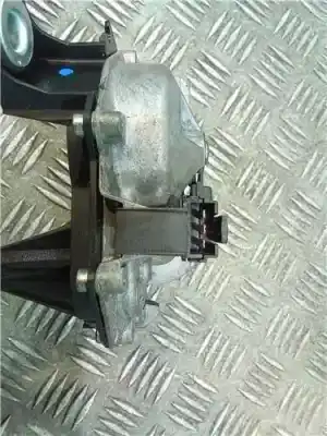Pezzo di ricambio per auto di seconda mano motore tergicristallo posteriore per opel corsa c z12xe riferimenti oem iam 9132802  