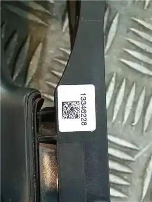 Second-hand car spare part exterior left front door handle for opel corsa e van 1.3 cdti oem iam references 13346228  