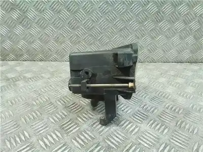 Pezzo di ricambio per auto di seconda mano fendinebbia sinistra per opel corsa c 1.8 16v riferimenti oem iam   
