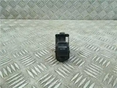 Piesă de schimb auto la mâna a doua Panou Comandã Geamuri Electrice Fatã Partea Din Dreapta pentru TOYOTA PRIUS (ZVW30) (2009->) 1.8 Hybrid Referințe OEM IAM 8723J12  