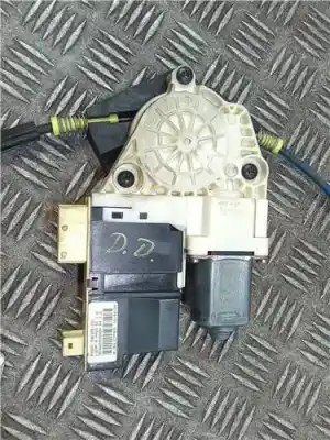 Piesă de schimb auto la mâna a doua mecanism acționare geam fațã dreapta pentru peugeot 307 break / sw (s1) 1.6 16v cat referințe oem iam 9630000000  