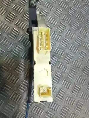 Piesă de schimb auto la mâna a doua mecanism acționare geam fațã dreapta pentru peugeot 307 break / sw (s1) 1.6 16v cat referințe oem iam 9630000000  