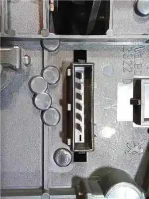 Piesă de schimb auto la mâna a doua lampã spate dreapta pentru peugeot 306 4 pt. (s1) (08.1994) 1.9d referințe oem iam   