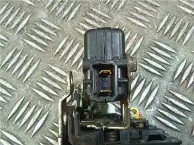 Second-hand car spare part left front door lock for dacia logan 1 mcv familiar 1.5 dci (ks0k) oem iam references   
