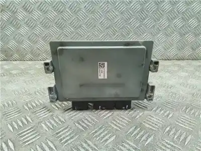 Автозапчастина б/у ебу контролер двигуна для renault clio ii fase ii (b/cb0) g/d4f b7 посилання на oem iam 8200454467  