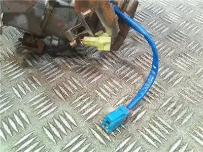 Second-hand car spare part steering column for renault clio ii fase ii (b/cb0) g/d4f b7 oem iam references 7700437049  
