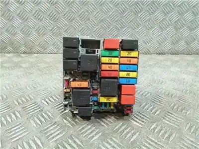 Second-hand car spare part FUSE BOX UNIT for FIAT II DOBLO (263) CARGO (2010+)  OEM IAM references 51867698 9012010 