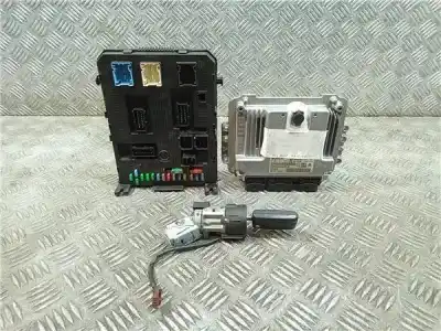 Pezzo di ricambio per auto di seconda mano Centralina Start/stop per CITROEN C4 BERLINA 1.6 16V HDi Riferimenti OEM IAM 9661773380 CENTRALITA MOTOR 9653958980 , CENTRALITA BSI 9661940480 Y CLAUSOR 9649781080 281011863
