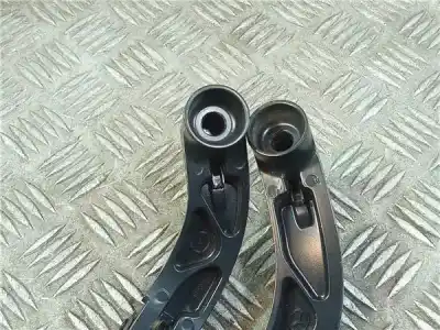 Pezzo di ricambio per auto di seconda mano braccio tergicristallo anteriore destro per mazda cx-3 (dk) 2.0 skyactiv-g (dk5w, dk6w) riferimenti oem iam dd2s67321  db2w67321