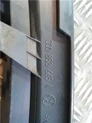 Pezzo di ricambio per auto di seconda mano GRIGLIA PARAURTI SINISTRA per VOLKSWAGEN PASSAT BERLINA (3C2)  Riferimenti OEM IAM 3C0853665A  