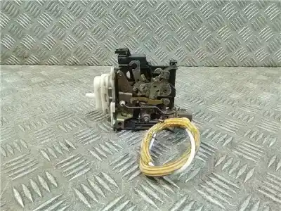 Автозапчастина б/у замок передніх дверей лівий для AUDI A8 (D2) 4.2 Quattro Посилання на OEM IAM 4D1837015A 5 PINS/5P 