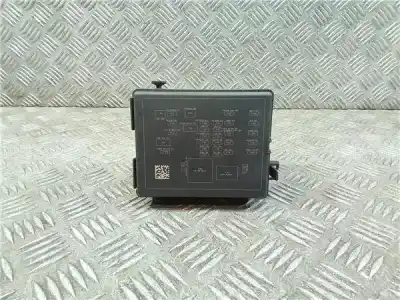 Pezzo di ricambio per auto di seconda mano SCATOLA RELÈ/FUSIBILI per FIAT FREEMONT (345_)  Riferimenti OEM IAM 68068355AE  72033R