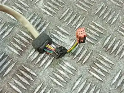 Peça sobressalente para automóvel em segunda mão espelho retrovisor direito por citroen c5 berlina 1.8 cat (6fz / ew7j4) referências oem iam  2 clavijas , 12 cables 